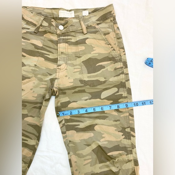 Lucky Brand THE CARGO Woodland Green Camouflage Camo Pants - Picture 8 of 14